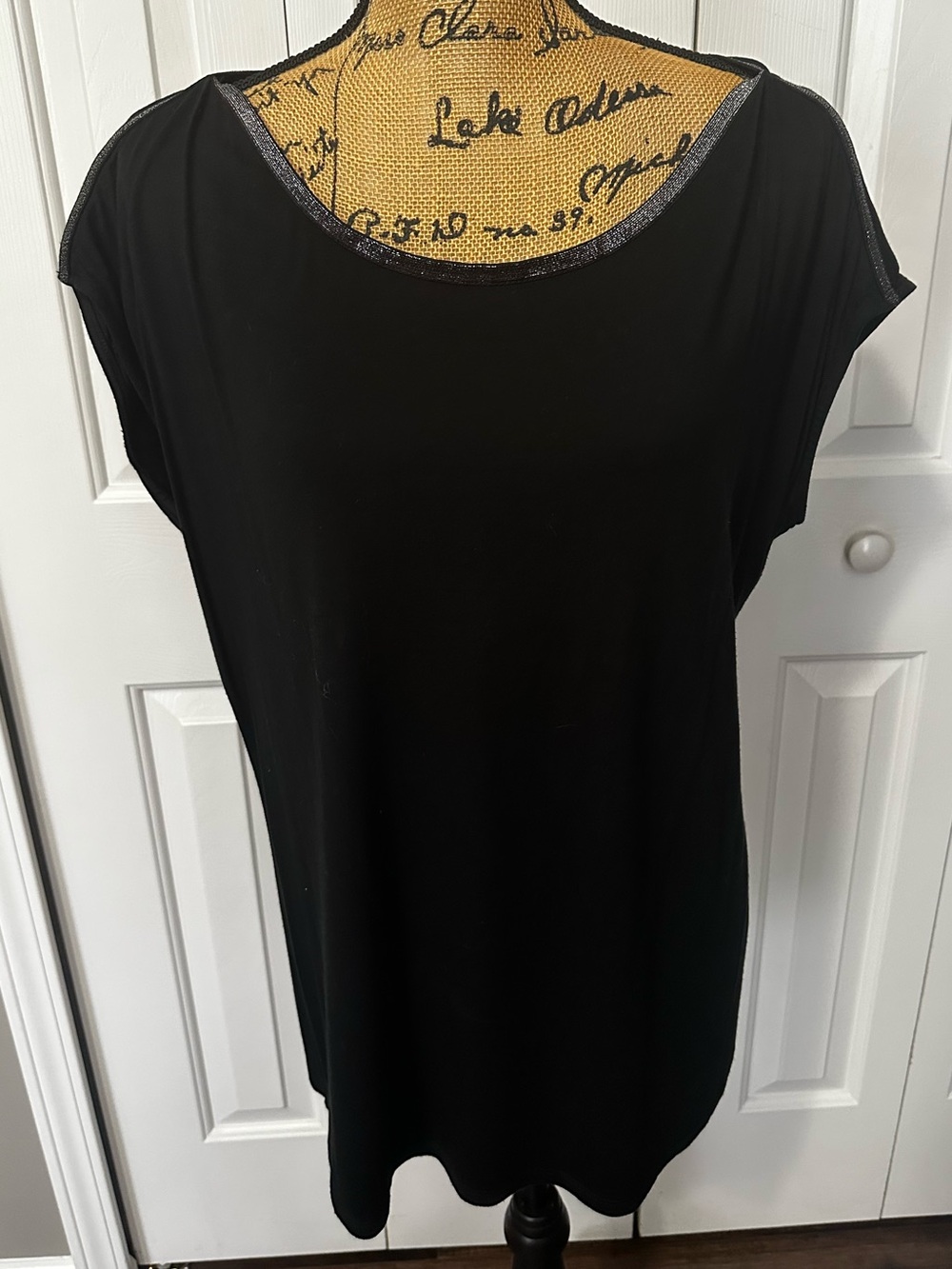The Limited Black Short Sleeve Top